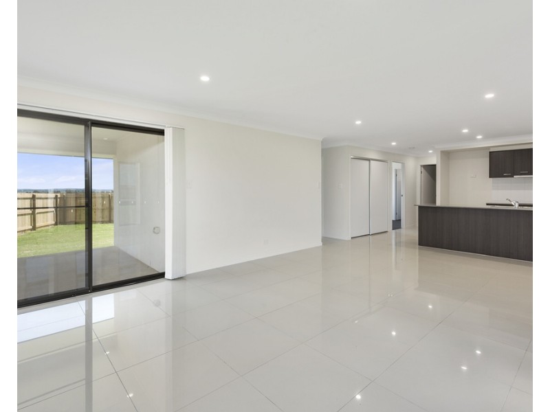 1/39 Magpie Drive, Cambooya QLD 4358