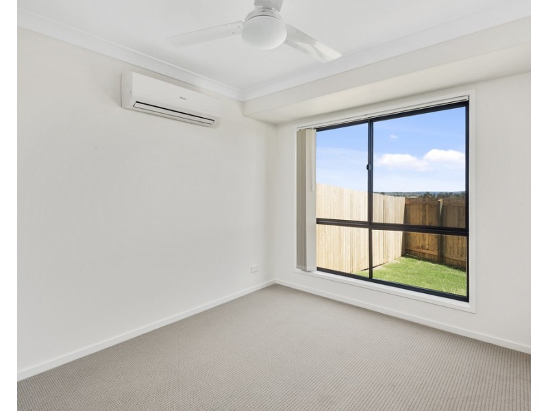 2/39 Magpie Drive, Cambooya QLD 4358