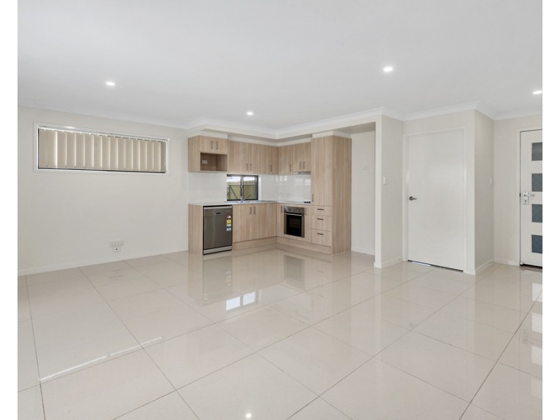 2/39 Magpie Drive, Cambooya QLD 4358