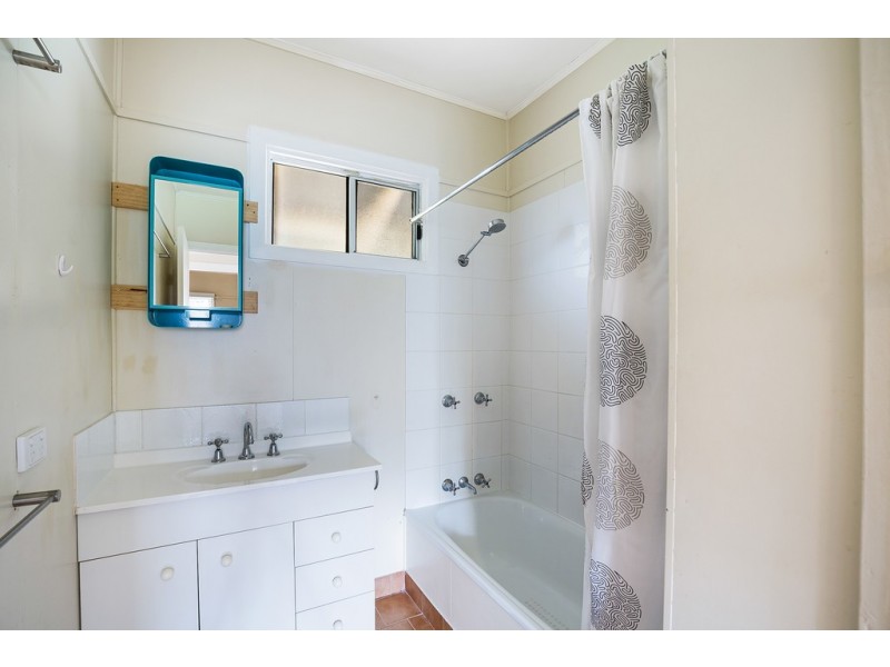 28 McCafferty Street, Wilsonton QLD 4350