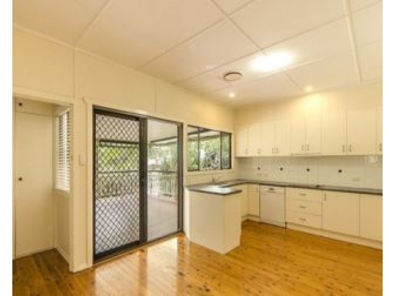 7A Garde Street, Centenary Heights QLD 4350
