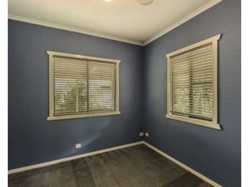 7A Garde Street, Centenary Heights QLD 4350