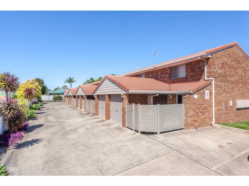 6 Cortess Street, Kearneys Spring QLD 4350