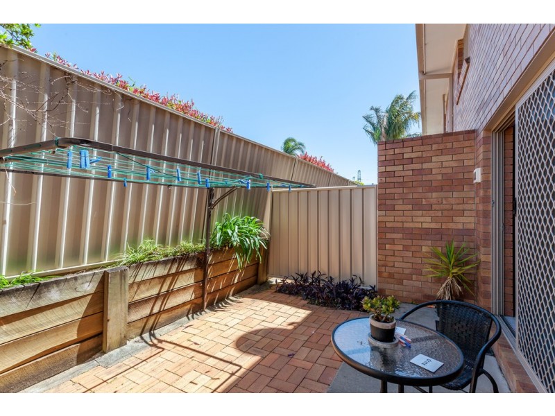 6 Cortess Street, Kearneys Spring QLD 4350