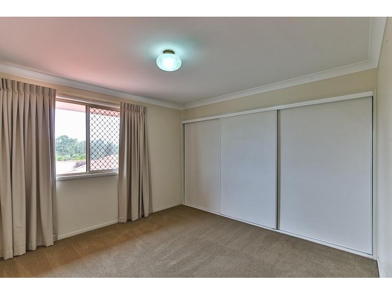 6 Cortess Street, Kearneys Spring QLD 4350