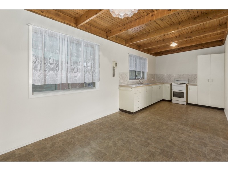 8 Harriet Street, Kingsthorpe QLD 4400