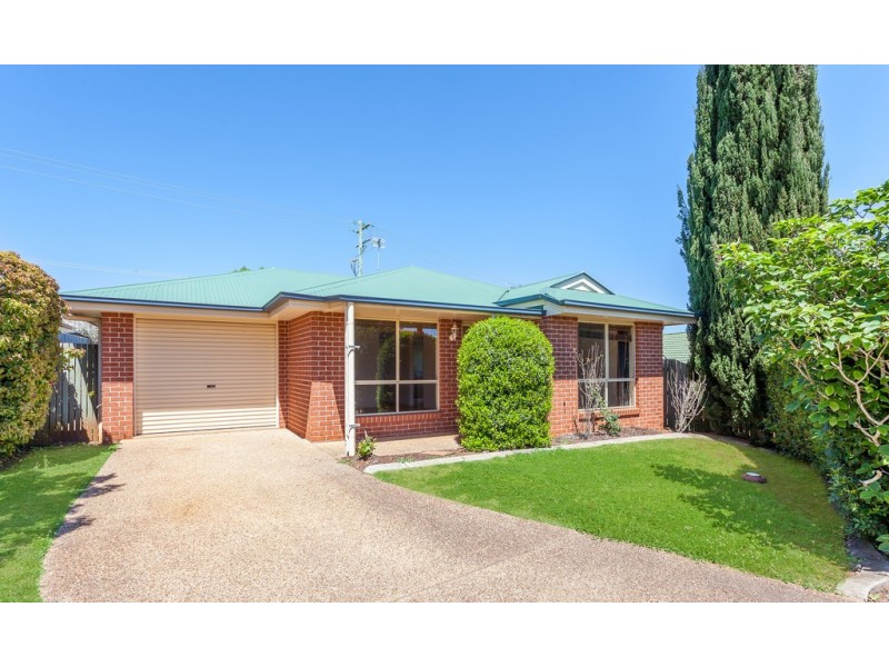 17 Darmstadt Court, Kearneys Spring QLD 4350