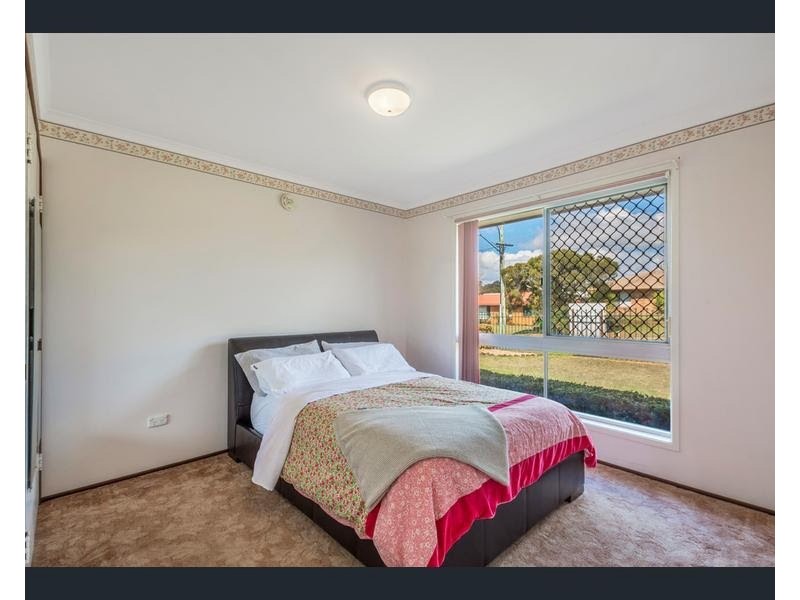 13 Kratzmann Court, Kearneys Spring QLD 4350