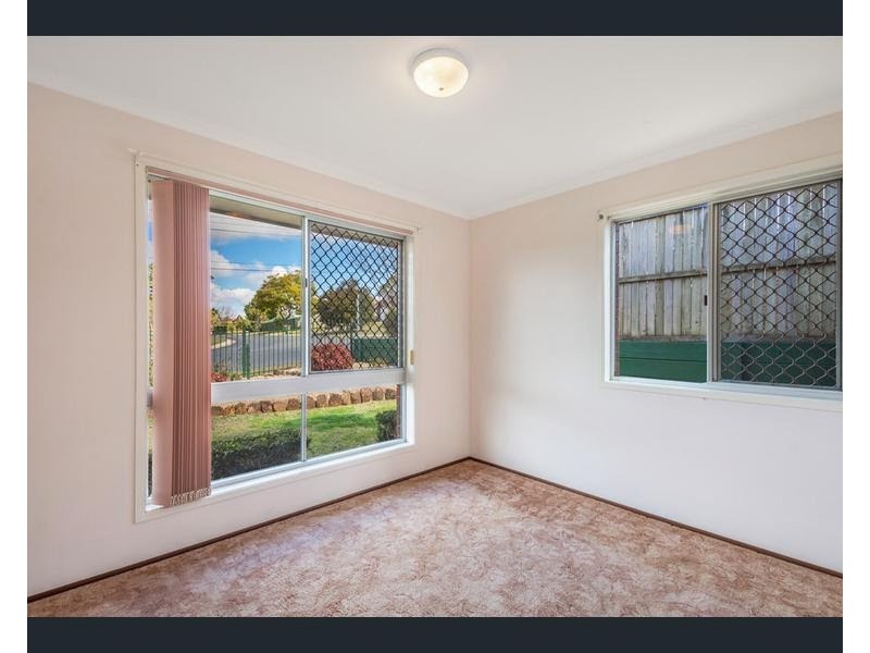 13 Kratzmann Court, Kearneys Spring QLD 4350