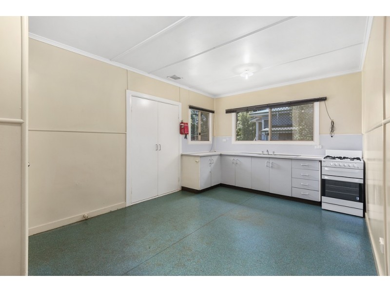 13 Doyle Street, Harlaxton QLD 4350