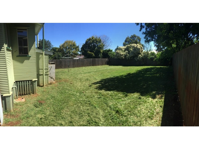 13 Doyle Street, Harlaxton QLD 4350