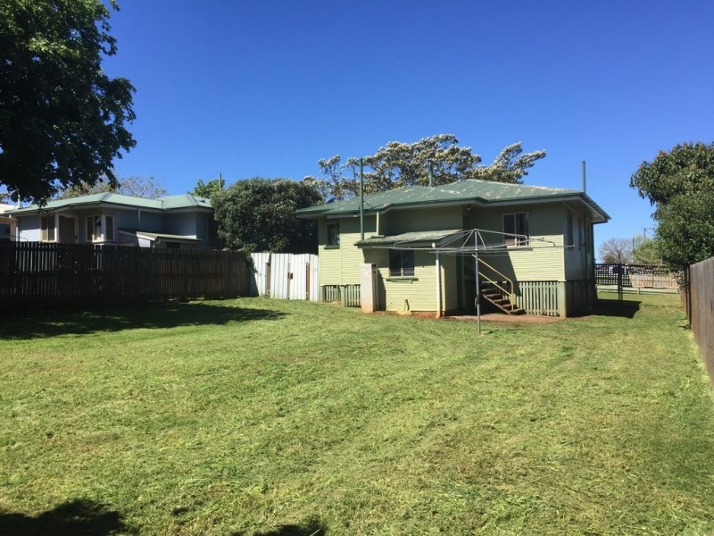 13 Doyle Street, Harlaxton QLD 4350