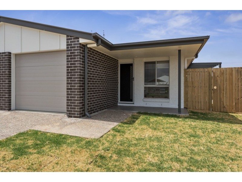 1/74 Sanctuary Drive, Cranley QLD 4350