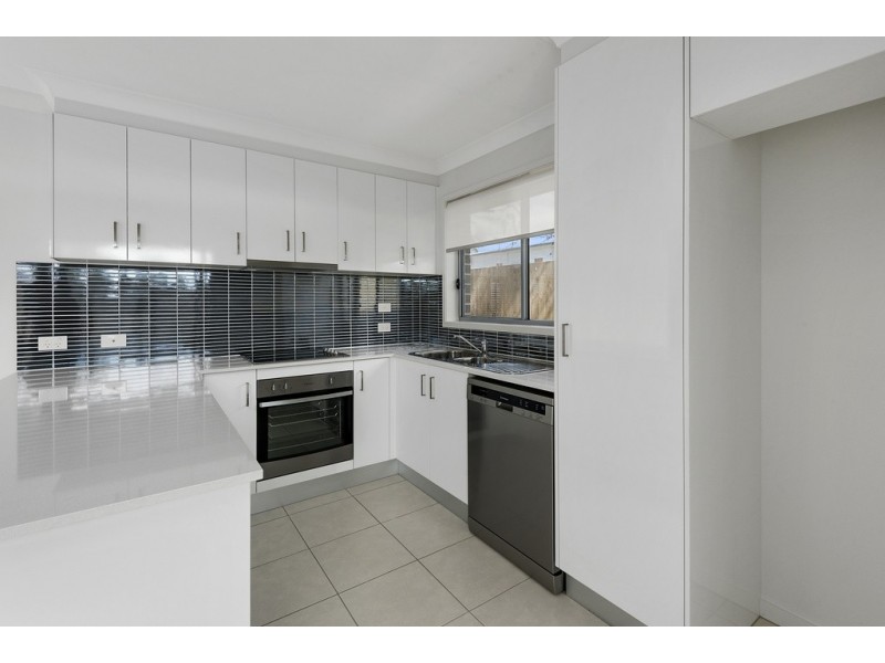 5/97 Holberton Street, Newtown QLD 4350