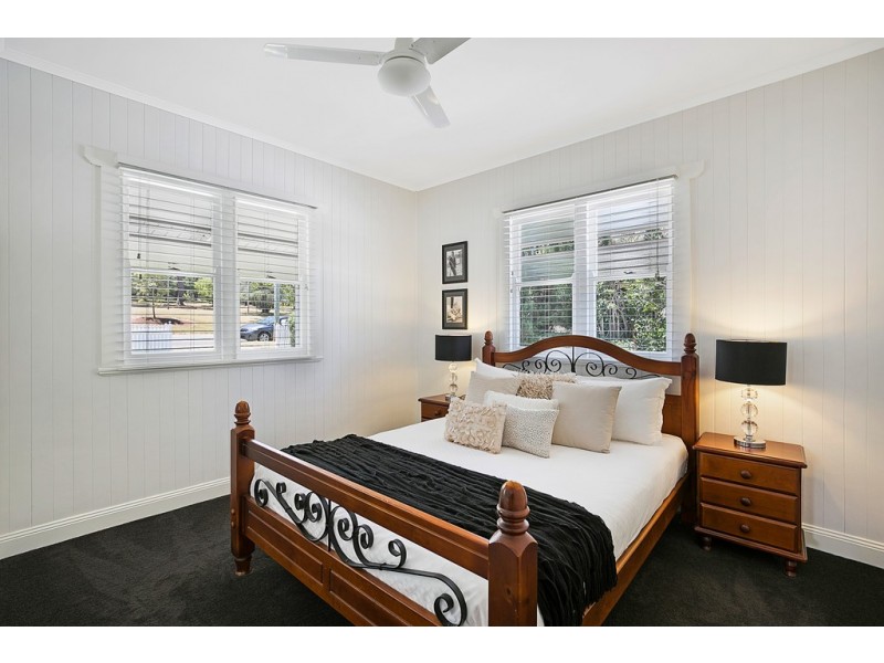 77D Ruthven Street, Harlaxton QLD 4350