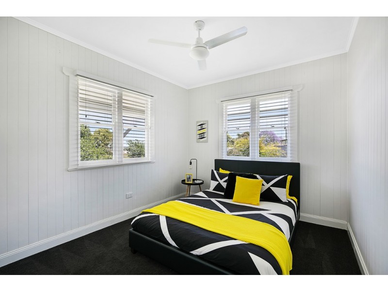 77D Ruthven Street, Harlaxton QLD 4350