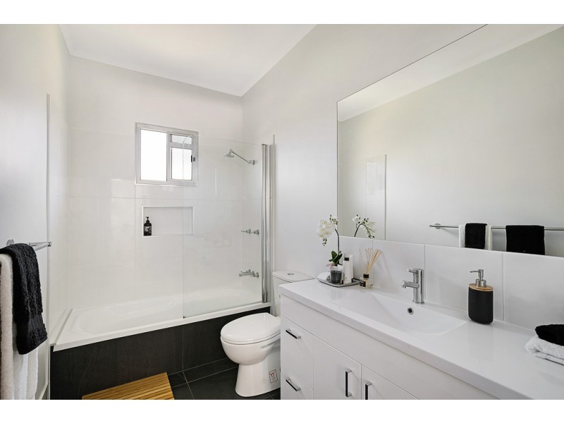 77D Ruthven Street, Harlaxton QLD 4350