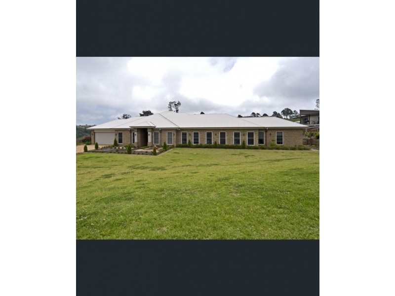 13 Cook Court, Highfields QLD 4352