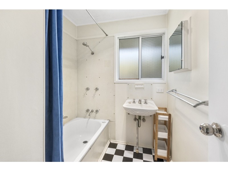 28 Cortess Street, Toowoomba QLD 4350