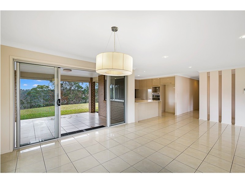 64 Skyline Drive, Blue Mountain Heights QLD 4350