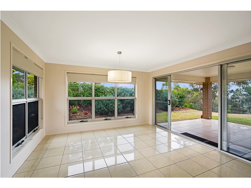 64 Skyline Drive, Blue Mountain Heights QLD 4350