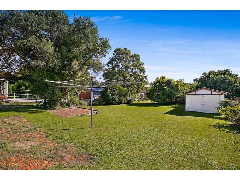 39 O’Quinn Street, Harristown QLD 4350