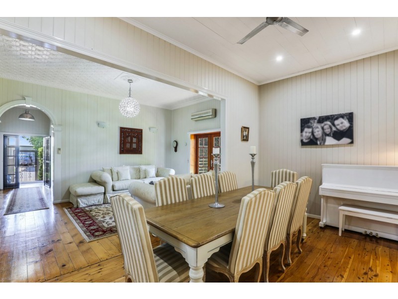 10 Argyle Street, East Toowoomba QLD 4350