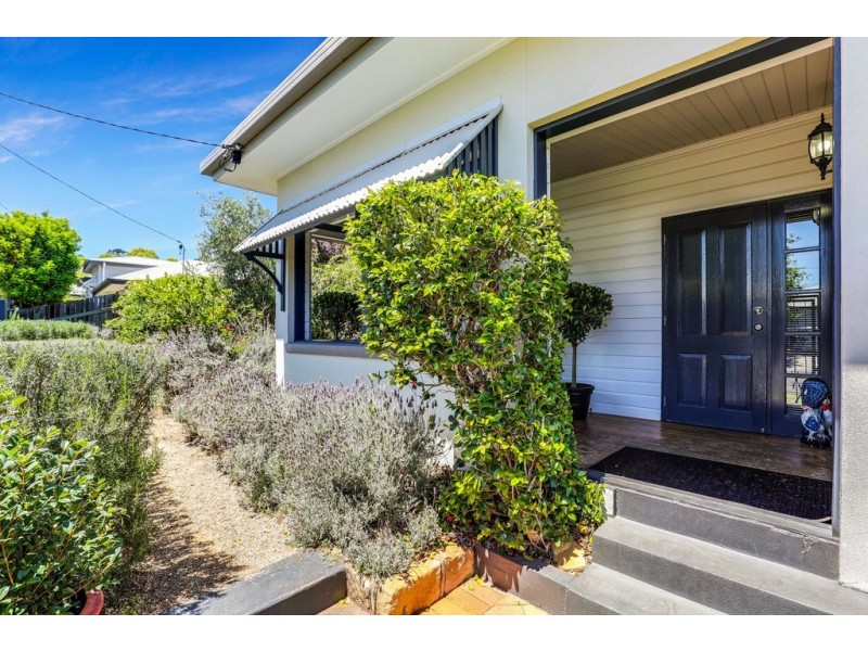 10 Argyle Street, East Toowoomba QLD 4350