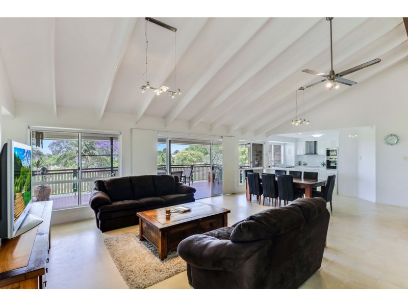 5 General Gordon Court, Cotswold Hills QLD 4350