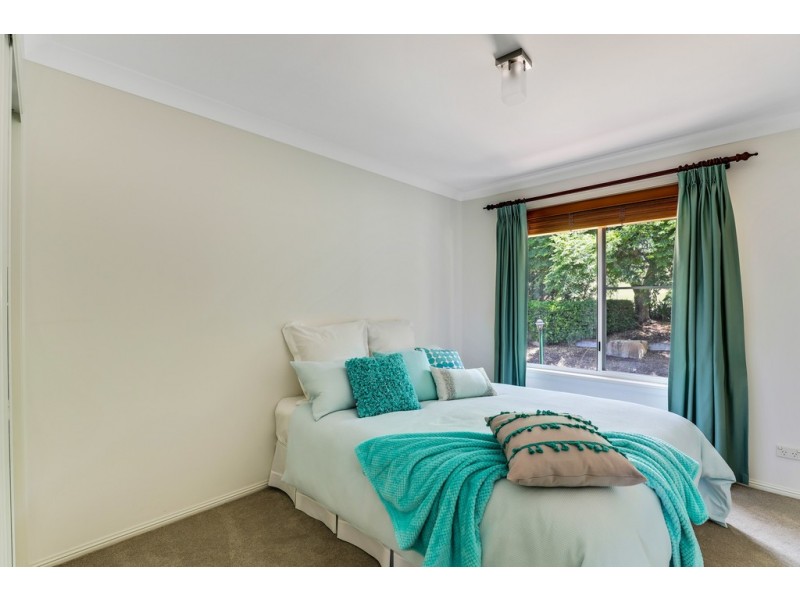 5 General Gordon Court, Cotswold Hills QLD 4350