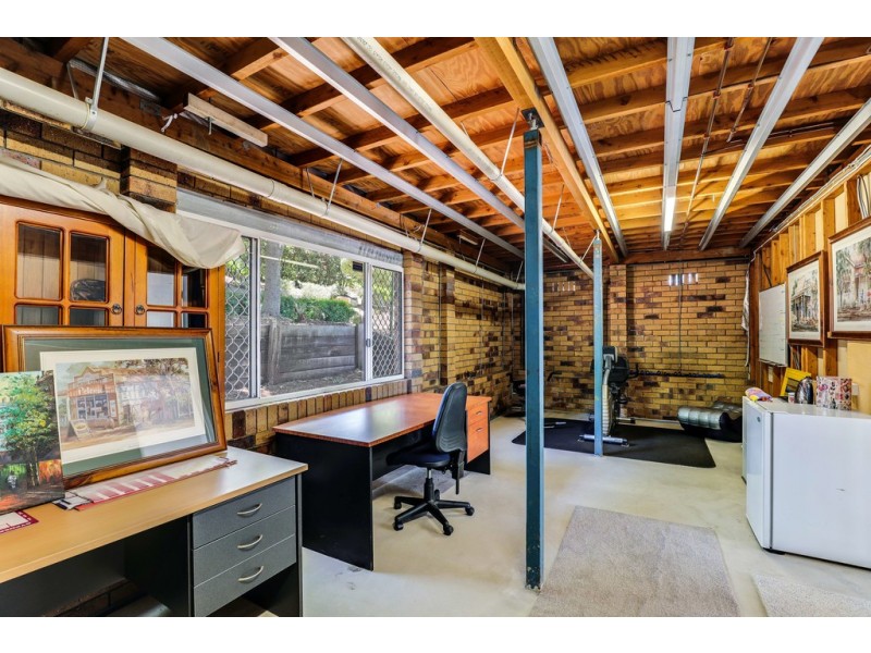 5 General Gordon Court, Cotswold Hills QLD 4350