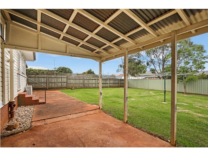 28 McCafferty Street, Wilsonton QLD 4350