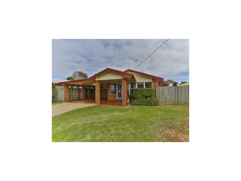 31 Broadfoot Street, Kearneys Spring QLD 4350