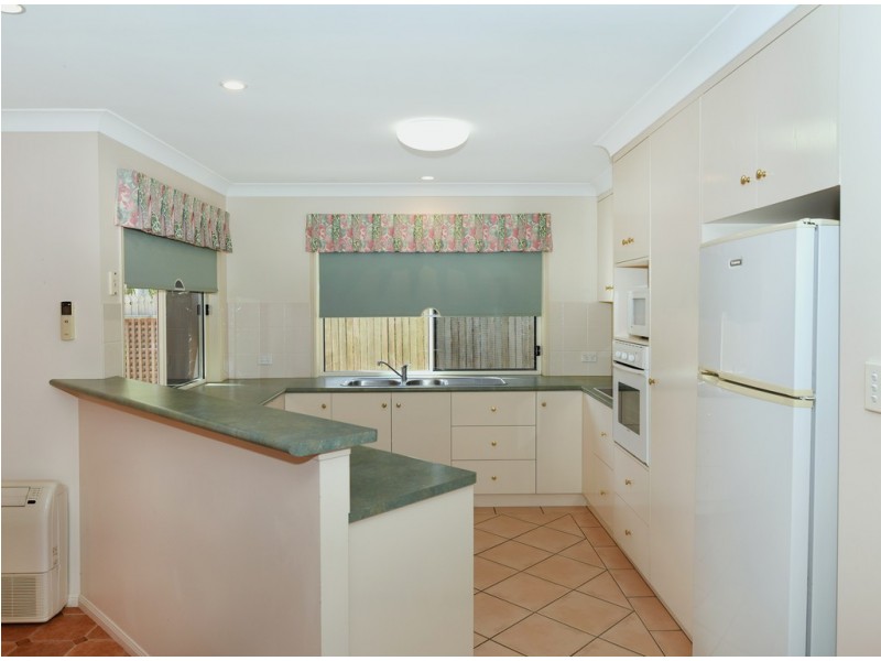 Unit 2/44 Hunter Street, Centenary Heights QLD 4350