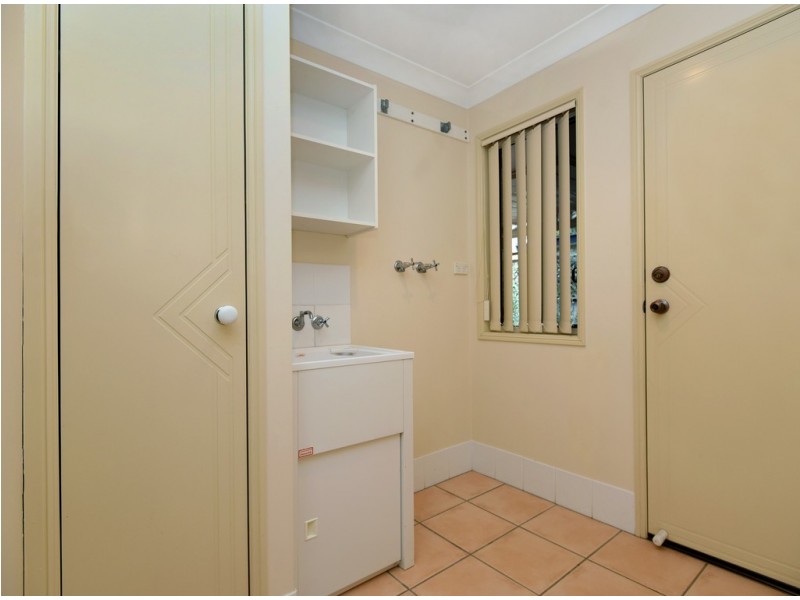 Unit 2/44 Hunter Street, Centenary Heights QLD 4350