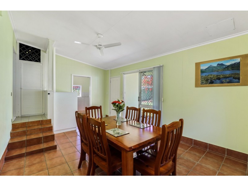 8 Leonard Street, East Toowoomba QLD 4350