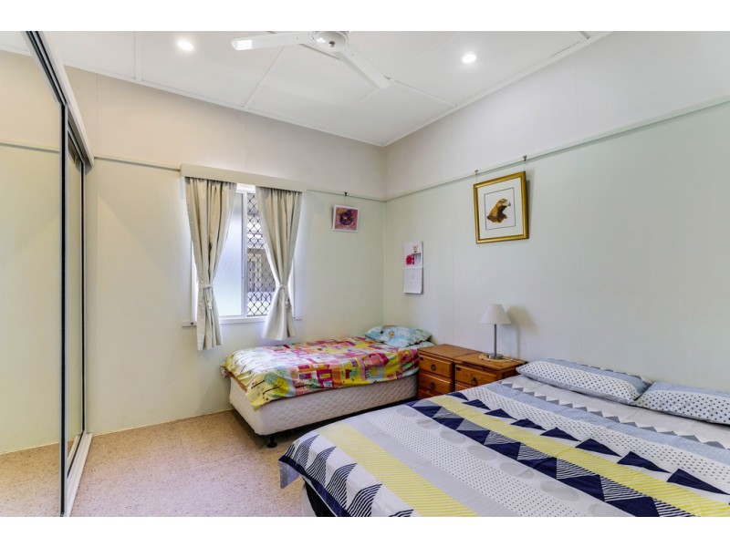 8 Leonard Street, East Toowoomba QLD 4350