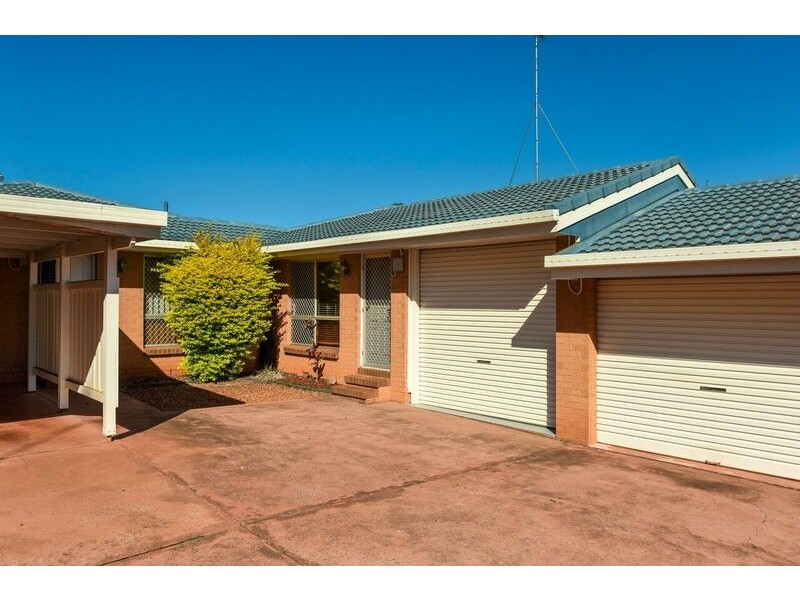3/12 Potter Street, South Toowoomba QLD 4350