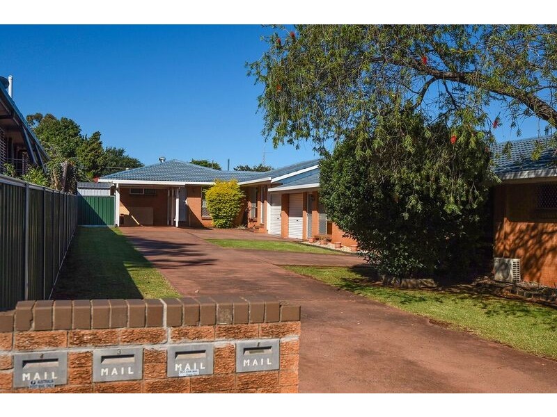 3/12 Potter Street, South Toowoomba QLD 4350