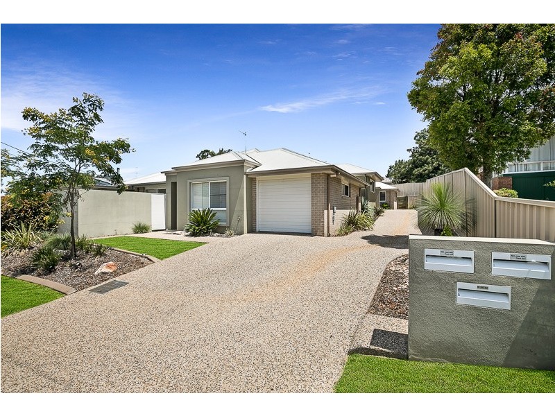 Unit 2/16 Rivett Street, South Toowoomba QLD 4350