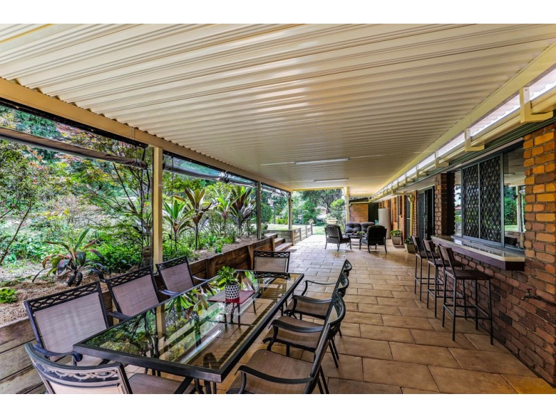 12 Hi Winds Road, Blue Mountain Heights QLD 4350