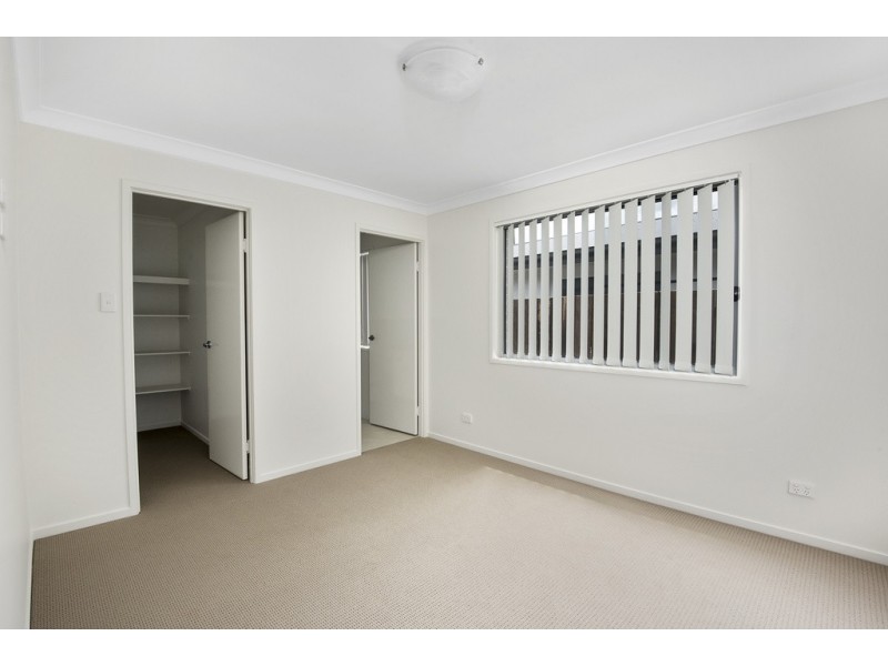 1/2 Tatum Drive, Glenvale QLD 4350