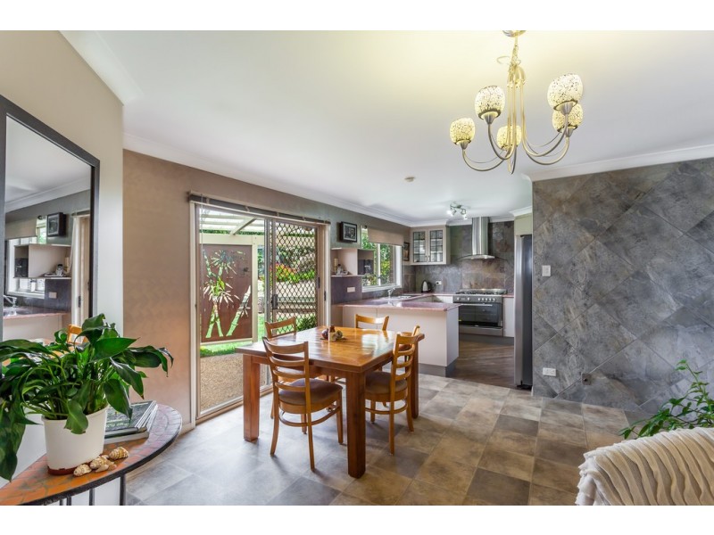 9 Karebo Close, Darling Heights QLD 4350