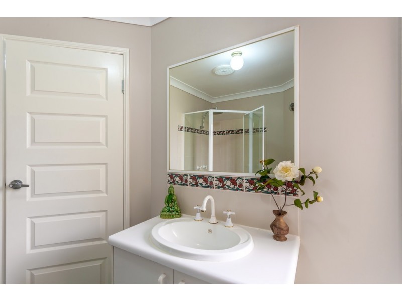 9 Karebo Close, Darling Heights QLD 4350