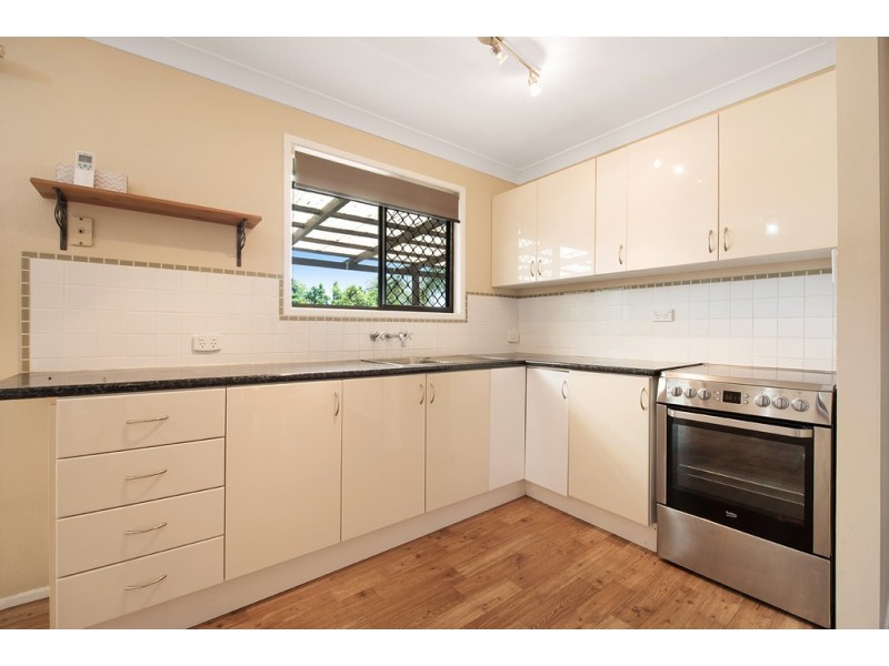 33 Yalumba Crescent, Wilsonton Heights QLD 4350