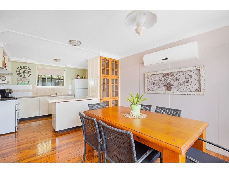 10 Camden Street, Harristown QLD 4350