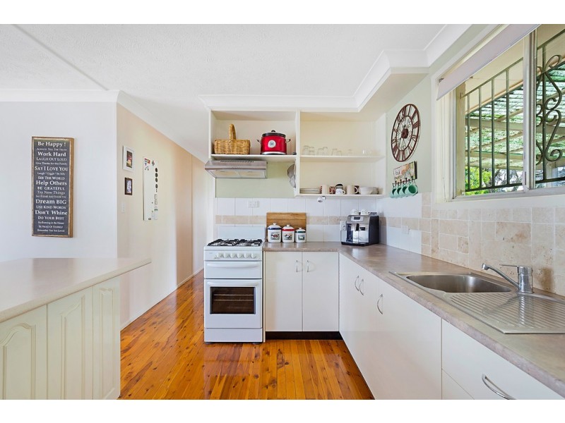 10 Camden Street, Harristown QLD 4350