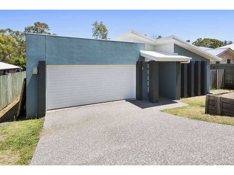 49 Sunset Drive, Glenvale QLD 4350