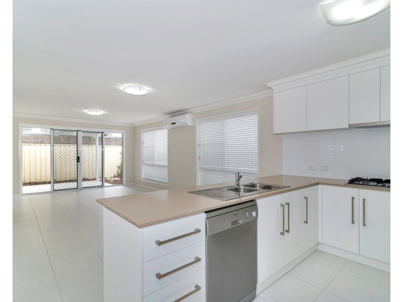 4/10 Plant Street, Rangeville QLD 4350