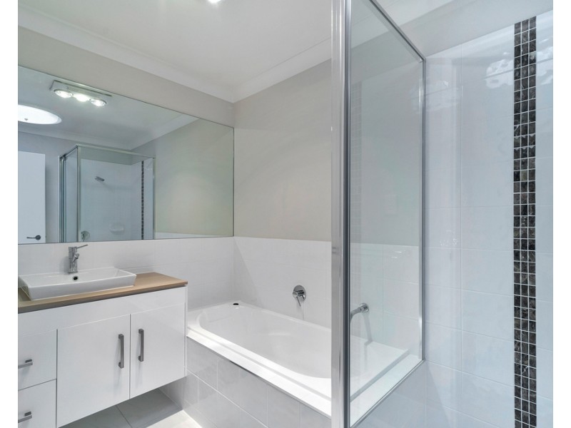 4/10 Plant Street, Rangeville QLD 4350